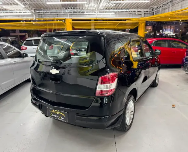 Chevrolet Spin LT 1.8 8V Econo.flex 5P Mec. 2013