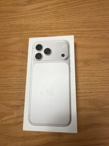 iPhone 17 pro Max 1 tera