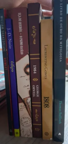 LIVROS! 1808/Primo Basílio/ 1984 e muito mais!