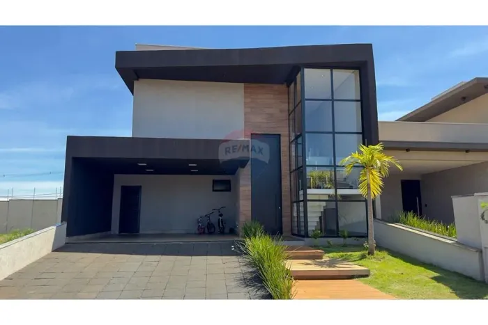 CASA COM 3 SUÍTES PARA ALUGAR NO VIVENDAS DA MATA, PORTAL AROEIRA - 250M²