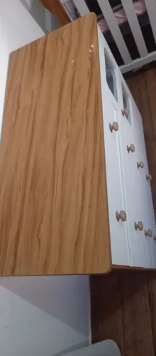 Vendo cômoda marquesa barco brilho e carvalho