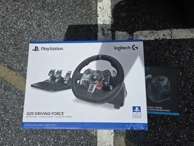  Volante Pedais e Cambio Logitech G29 SE Driving Force para PS5, PS4, PS3 e PC