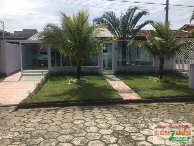 Casa para Venda no bairro Cibratel II na cidade de Itanhaém/SP.