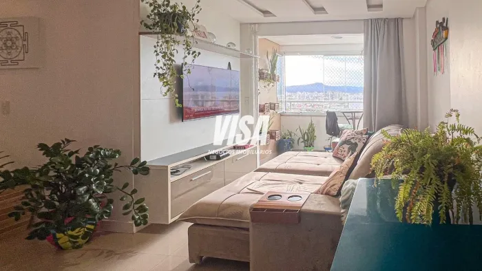 Apartamento com Vista Mar à Venda no Residencial Royal Mirage - Estreito, Florianópolis