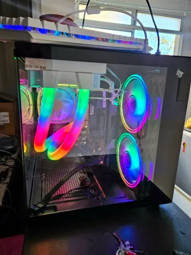 PC Gamer Falta so Placa de Vídeo com Teclado