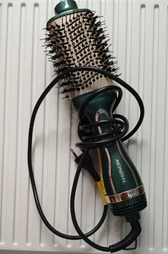 ESCOVA SECADORA MONDIAL BIVOLT