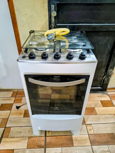 Fogão Electrolux 4 bocas Semi novo Manual (Faço Entrega)