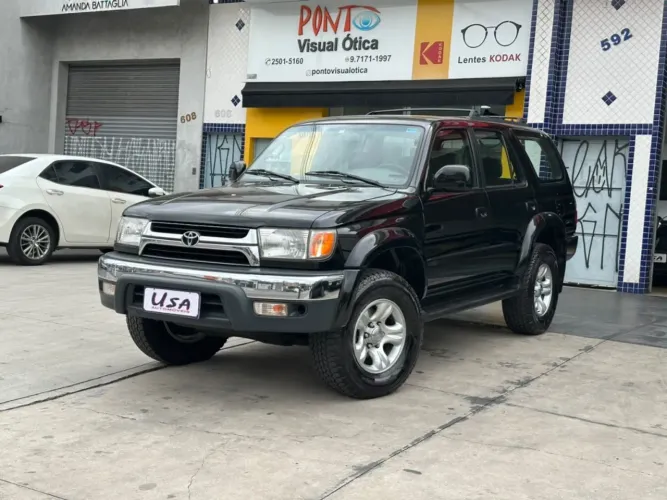 Toyota Hilux SW4 SRV D4-d 4X4 3.0 TDI Dies. MEC 2001