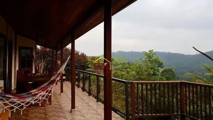 Casa com 3 dormitórios à venda, 150 m² por R$ 1.100.000,00 - Tapanhão - Jambeiro/SP
