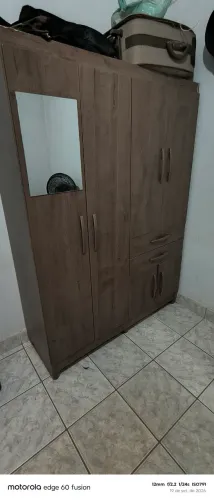 Guarda-roupa e Cama de casal