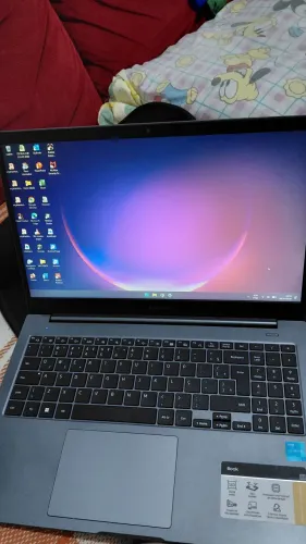 Notebook Samsung usado poucas vezes 240gb