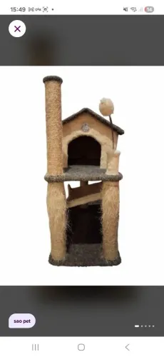 Casinha com arranhador para gatos