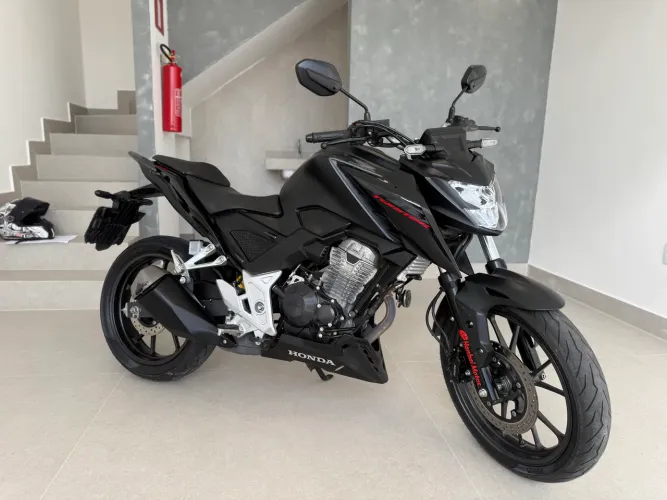 CB 300F Twister 2023 Único Dono 18 Mil Km Abaixo da FIPE