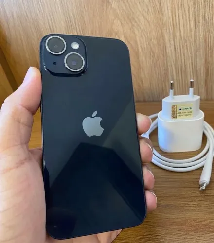iPhone 13 128GB Preto