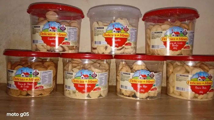 Biscoito amanteigado e doce de vários sabores