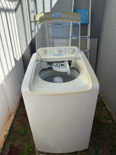 Maquina de lavar roupas Electrolux 