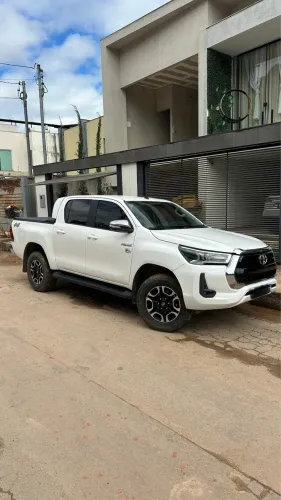 Toyota Hilux CD SRV 4X4 2.7 Flex 16V Aut. 2017