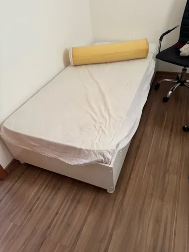 Cama