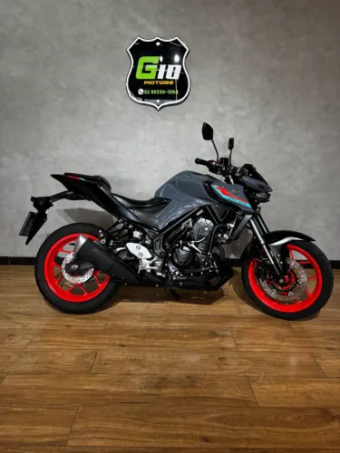 Yamaha MT-03 300 cc