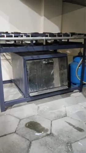 Fogão industrial 6 bocas