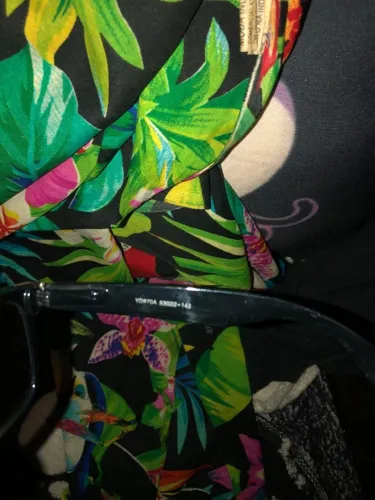 Óculos de sol com proteção UV, bonito e charmoso