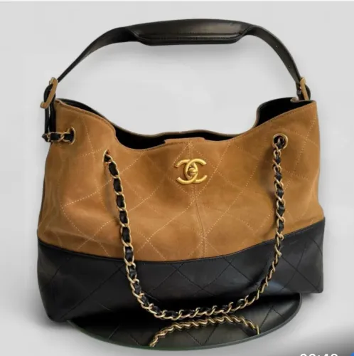 Bolsa Chanel bicolor nova grande