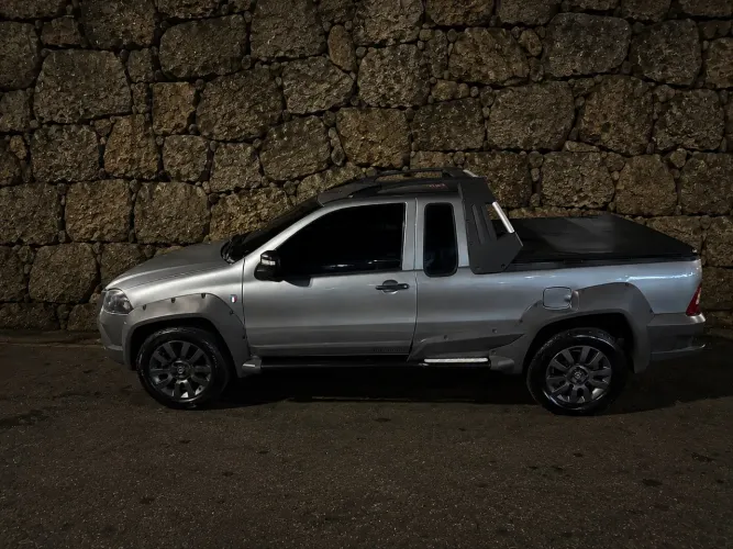 Fiat Strada Adventure 1.8/ 1.8 Locker Flex CE 2011