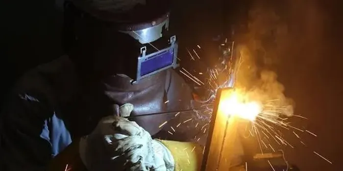 Soldador em Empresa que atua no ramo de fabricação de equipamentos
