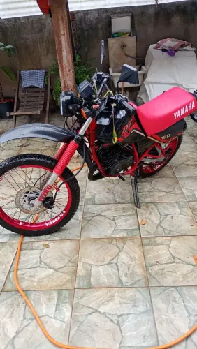 DT 180 muito boa 