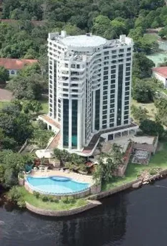 VENDO (FLAT NO TROPICAL HOTEL)