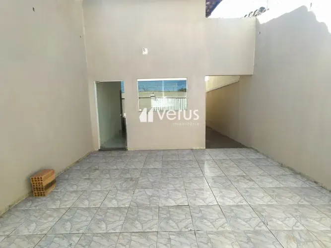 Casa para aluguel, 3 quartos, 1 suíte, 2 vagas, JARDIM DAS PALMEIRAS - Uberlândia/MG