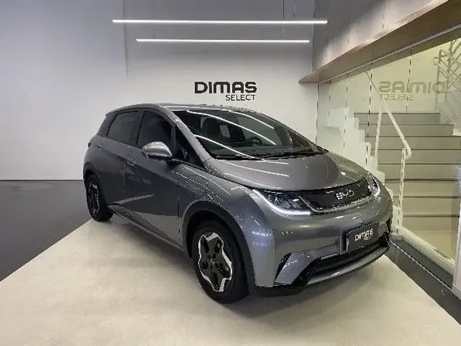 BYD Dolphin EV (Elétrico) 2026