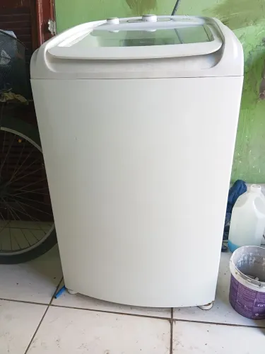 Máquina de lavar Essential care 11kg( com um leve problema)