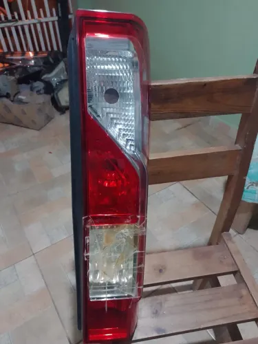 Lanterna traseira Master fiat