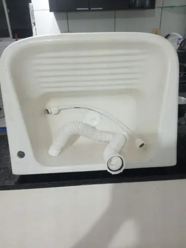 Tanque de roupa não e plástico resina José $60