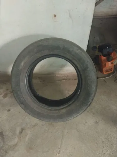 Vendo pneu