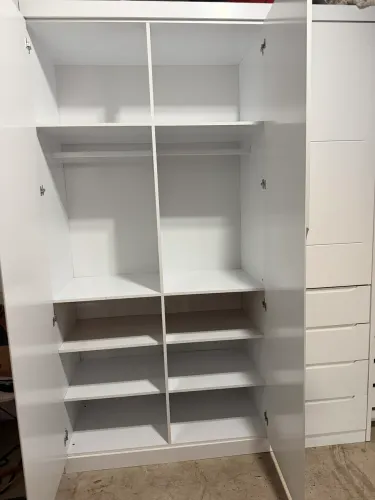 Guarda-roupa infantil