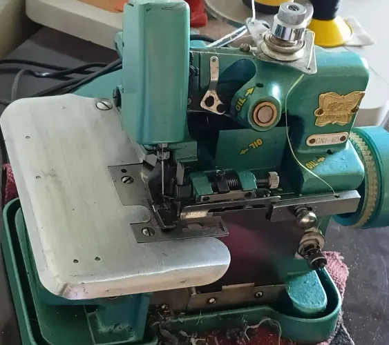 Overlock chinesinha