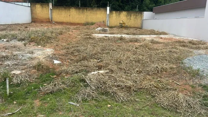 Terreno à Venda no Villa Giardino em Jundiaí | 225 m² | Condomínio Fechado | Ótima Oportun