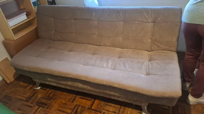 Sofá cama retrátil