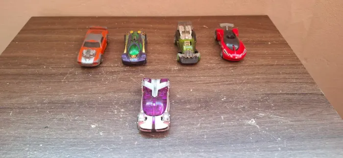 Hot wheels acceleracers