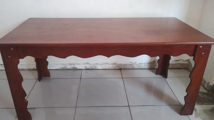 MESA TRABALHADA DE ANGELIM