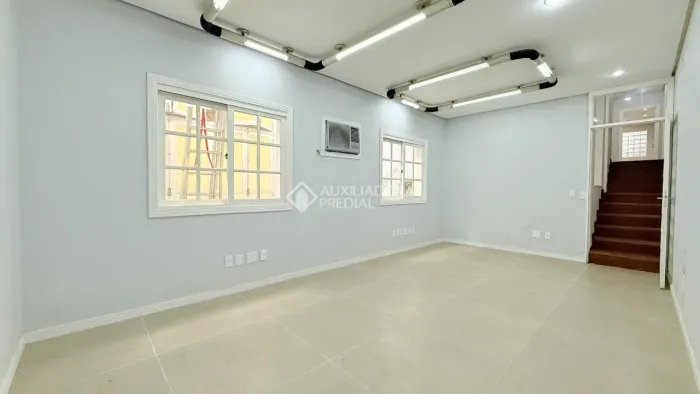 Casa residencial para Alugar no centro de Porto alegre com 230m² 5 dormitórios