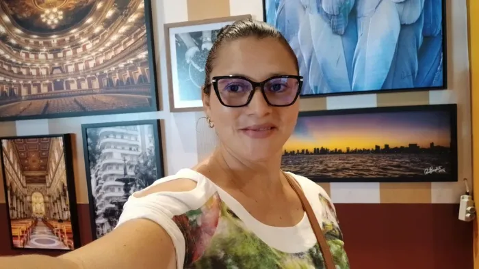 Se tiver precisando de uma Diarista entre em contato.