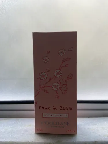 Perfume loccitane 