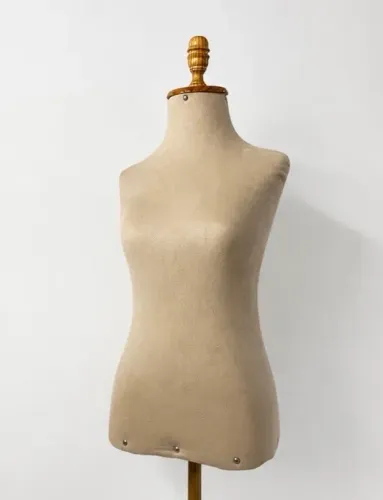 Manequim costura feminino 