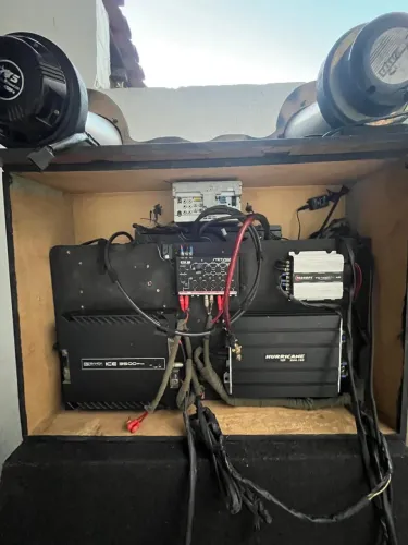 Som Automotivo Completo Paredão Target Bass + Banda ICE 3500 + Pioneer 