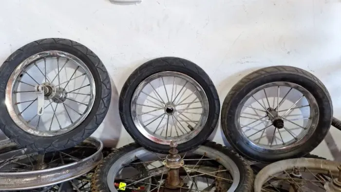 Rodas de ferro aro 12 para bicicleta a partir de 79,00, valores na descrição, somos loja