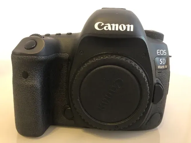 Canon Eos 5d Mark Iv pouco uso