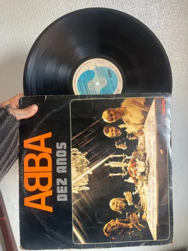 Para colecionador ABBA 10 anos ?1982